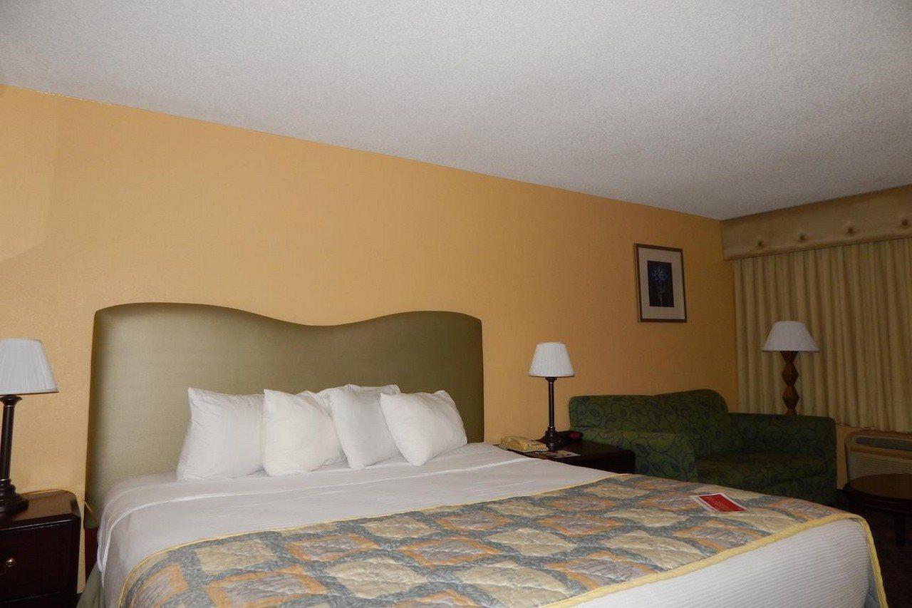 Hotel Ramada By Wyndham Altamonte Springs Near I-4 Zewnętrze zdjęcie