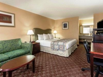 Hotel Ramada By Wyndham Altamonte Springs Near I-4 Zewnętrze zdjęcie